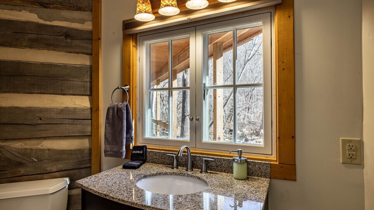 Photo of Bathroom in Stanardsville