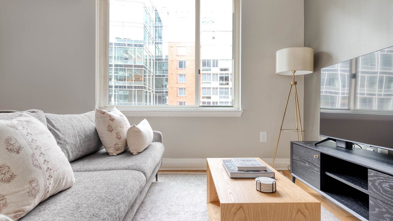 Photo of Livingroom in George Washington University