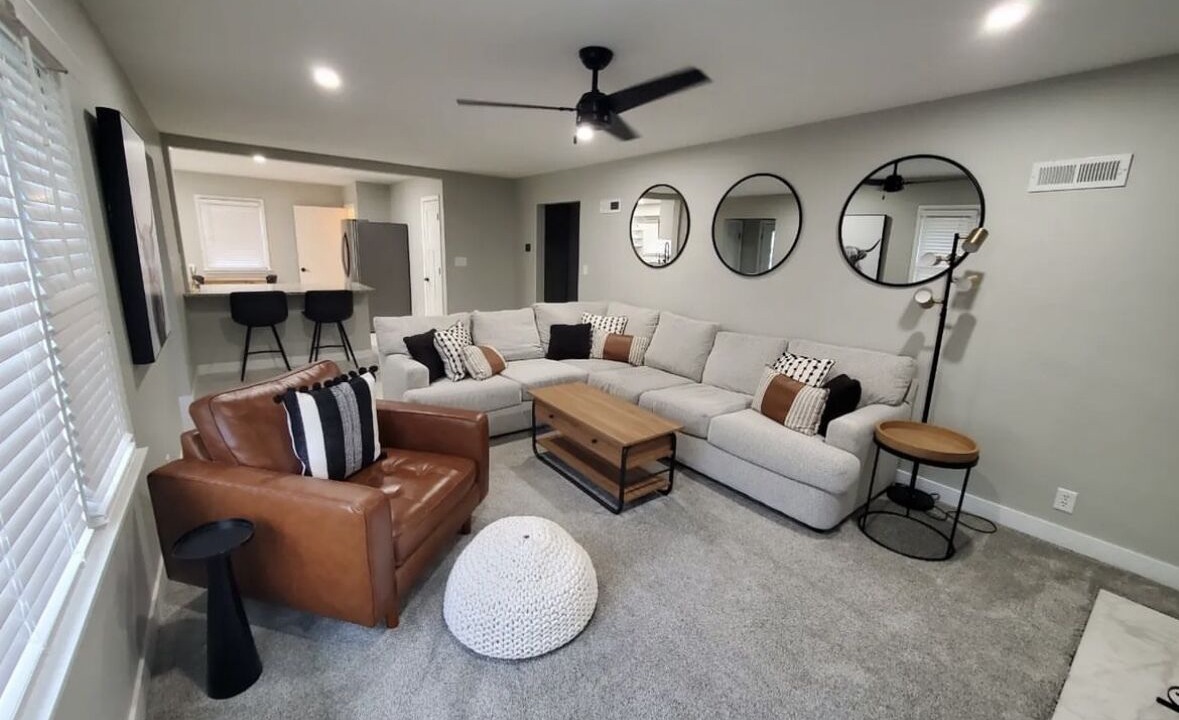 Photo of Livingroom in West Lafayette