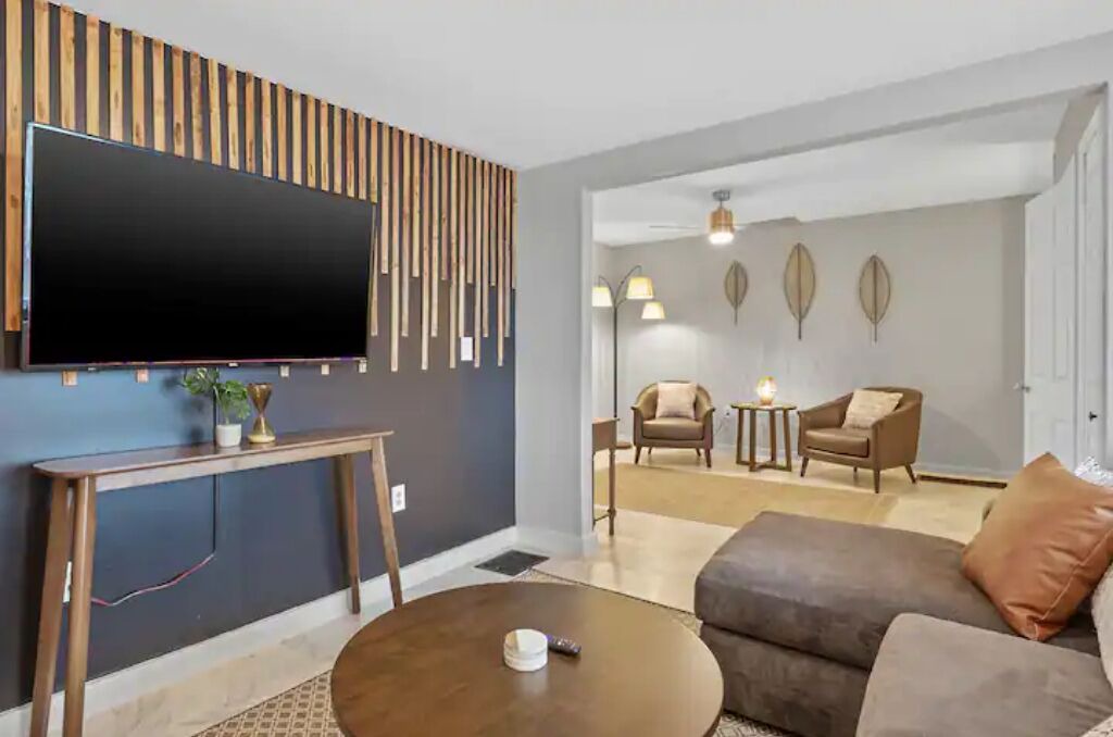 Photo of Bedroom in Westside