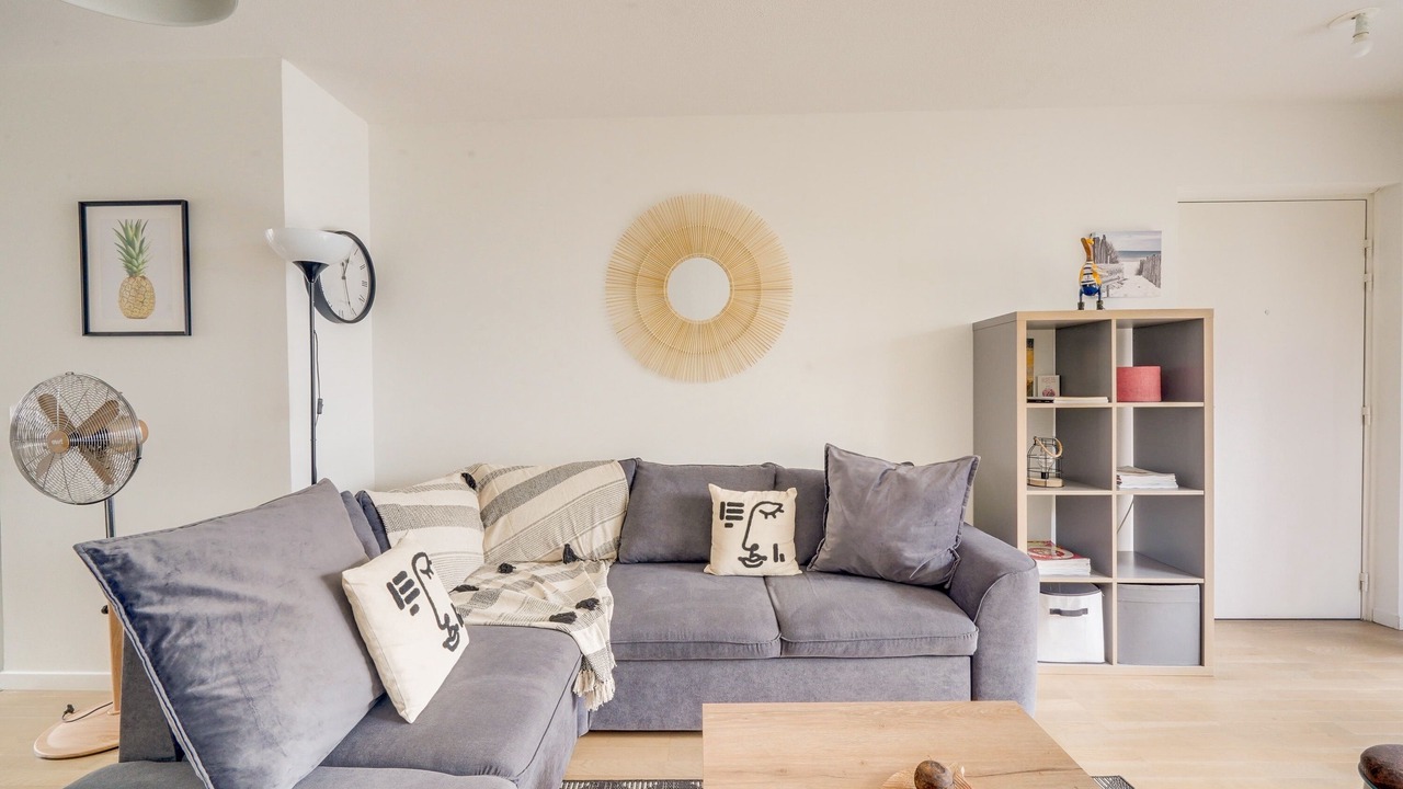 Photo of Livingroom in Bassins a Flot