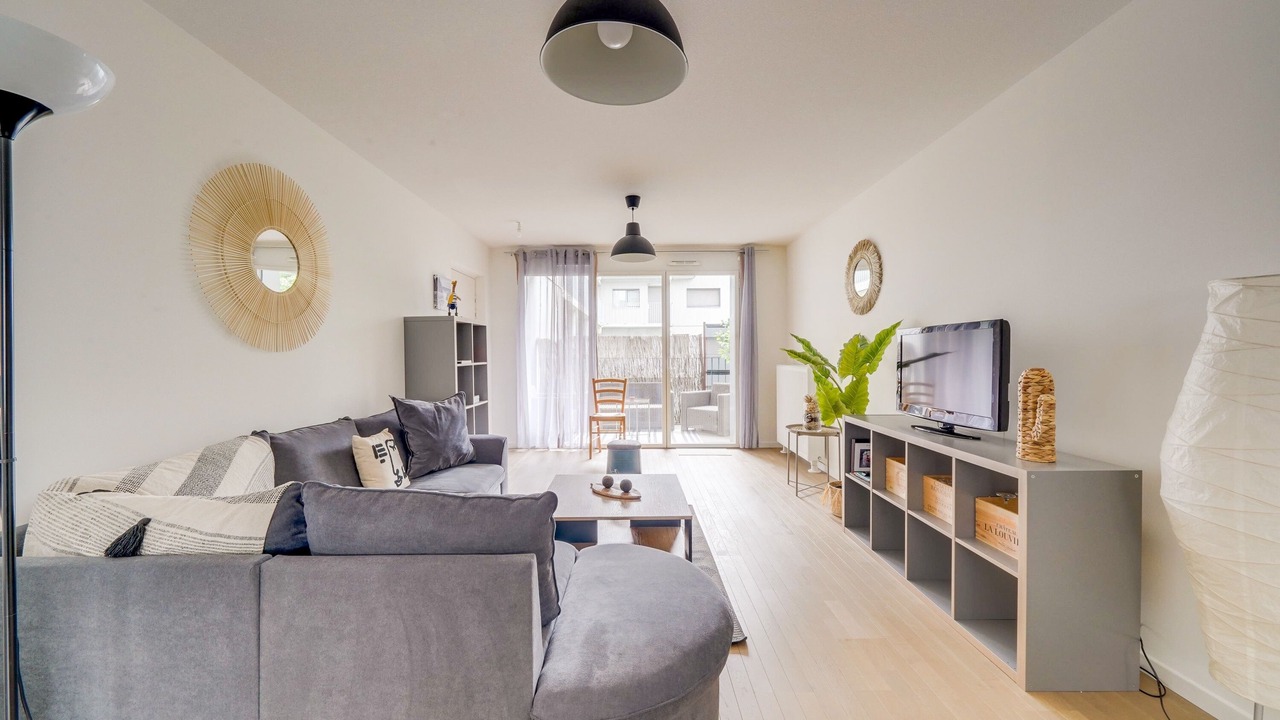 Photo of Livingroom in Bassins a Flot
