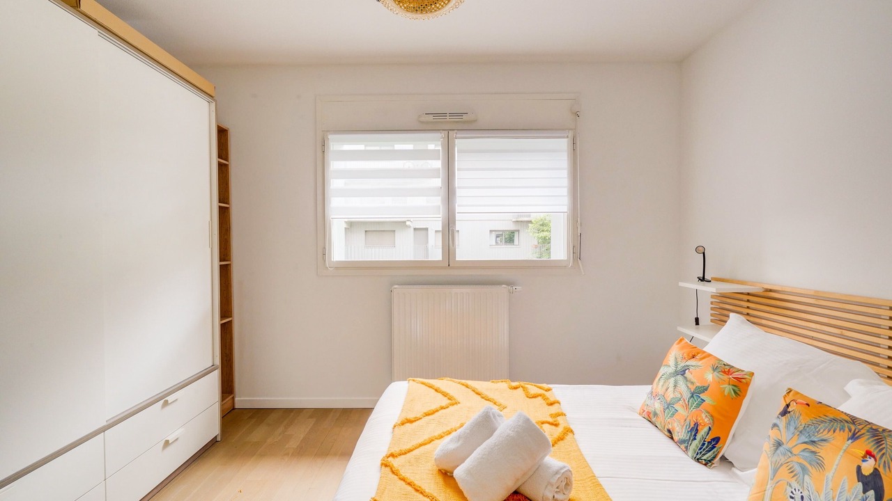 Photo of Bedroom in Bassins a Flot