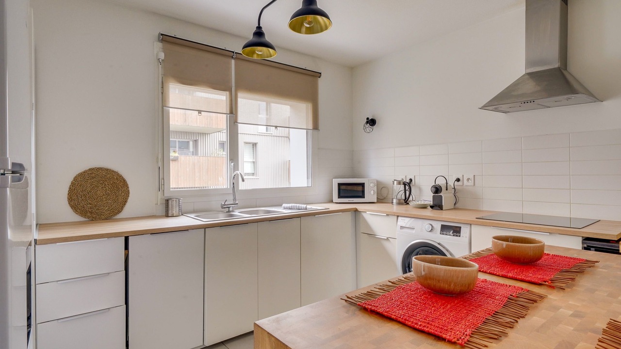Photo of Kitchen in Bassins a Flot