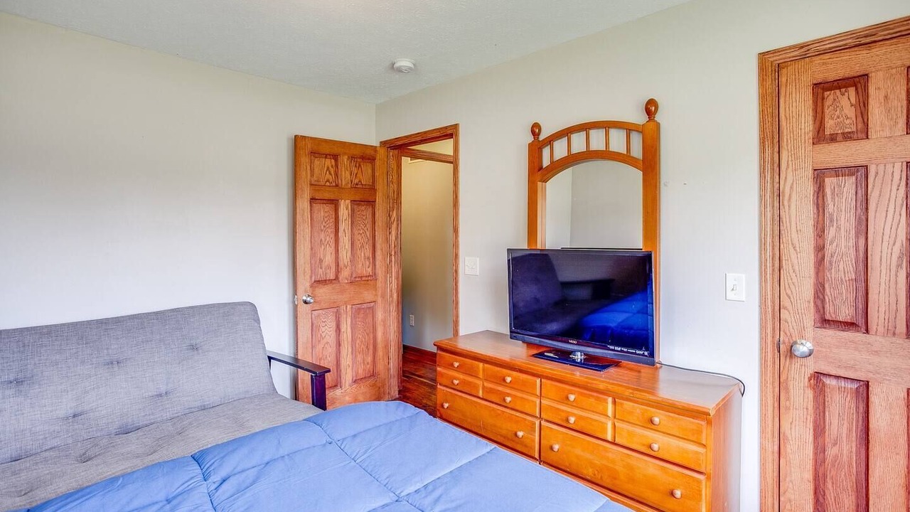 Photo of Bedroom in Notre Dame