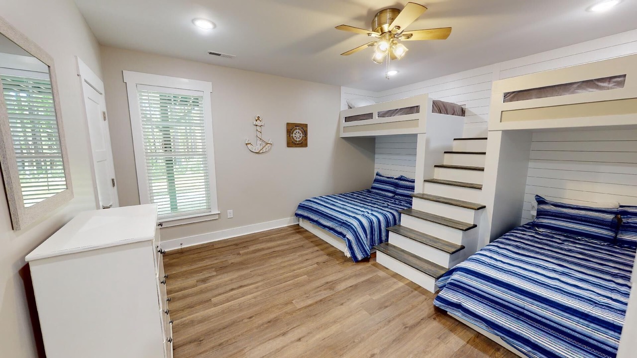 Photo of Bedroom in Manson