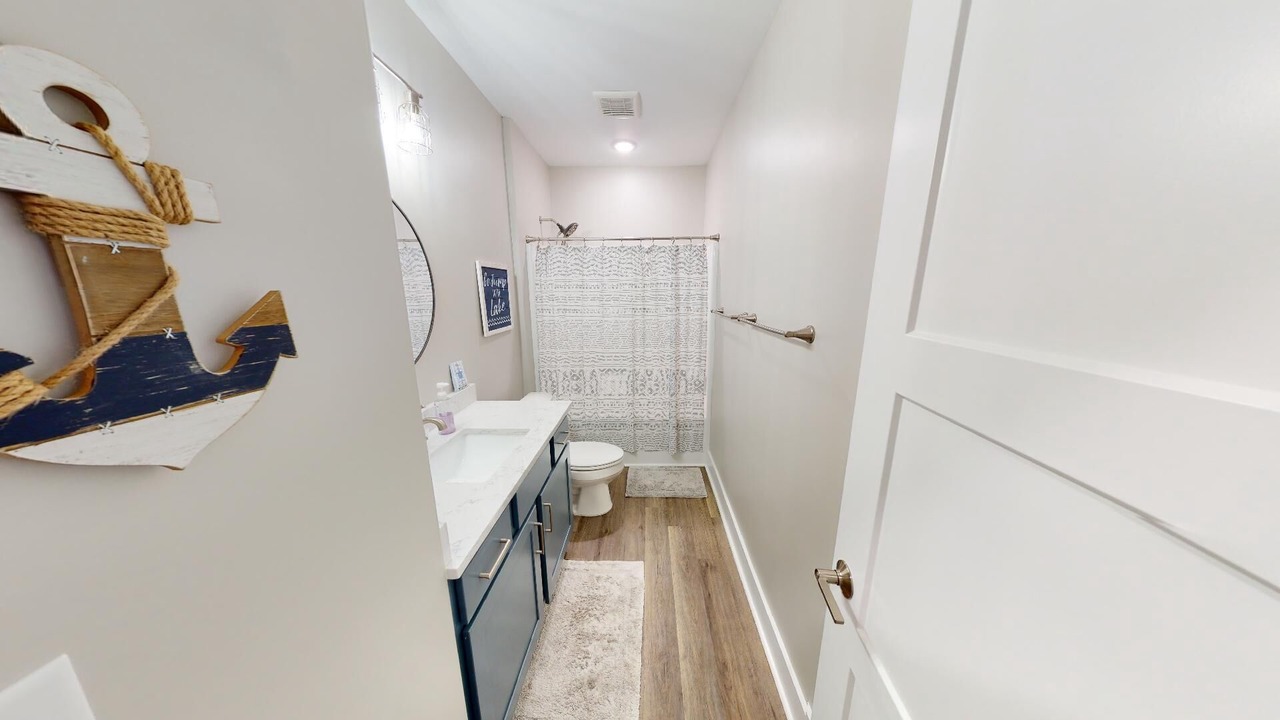 Photo of Bathroom in Manson