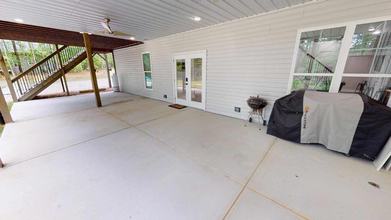 Photo of Patio Balcony in Manson