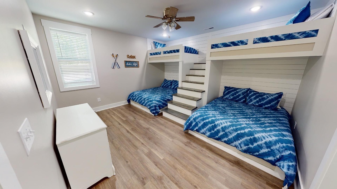 Photo of Bedroom in Manson