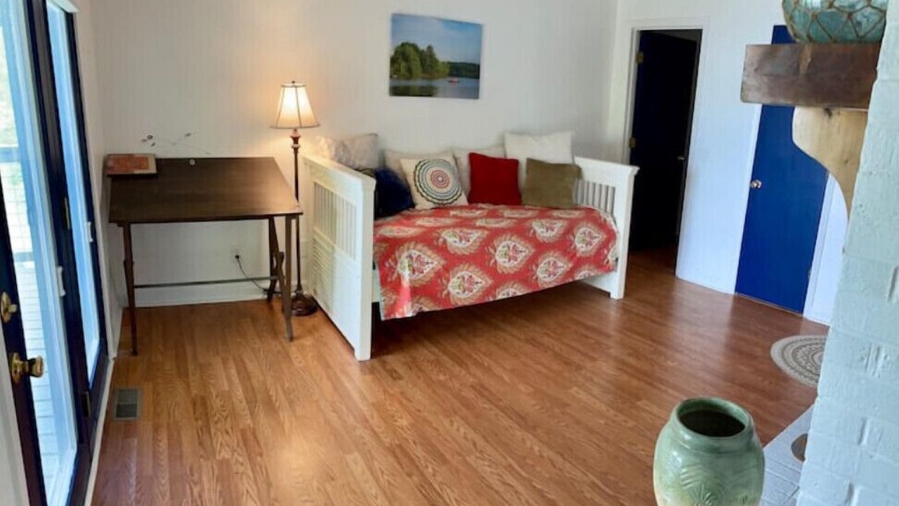Photo of Bedroom in Merifield Acres