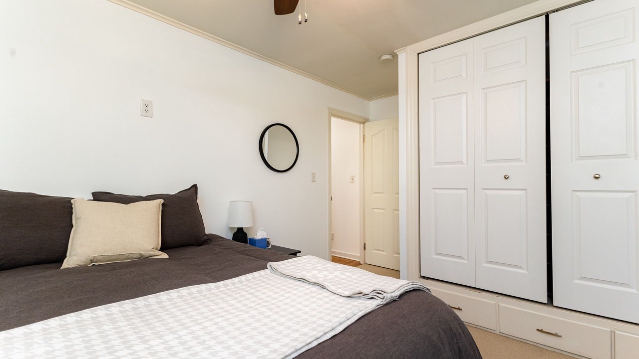 Photo of Bedroom in Wooded Estates