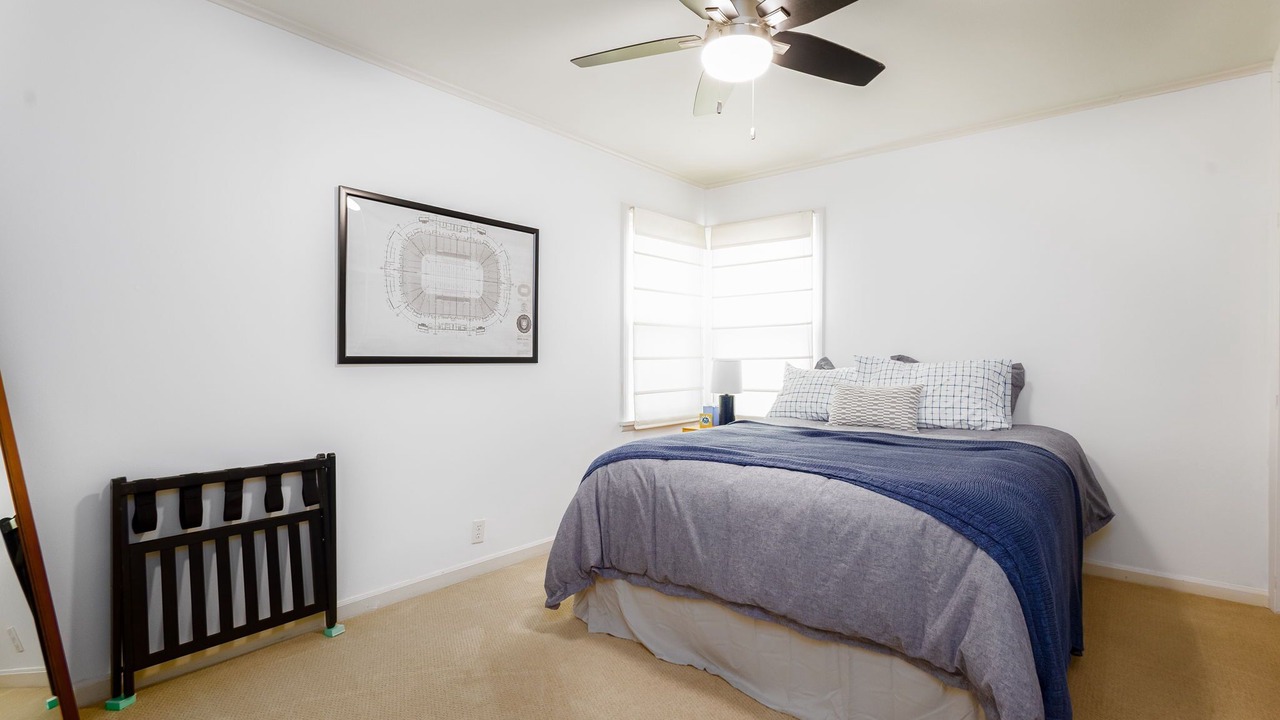 Photo of Bedroom in Wooded Estates