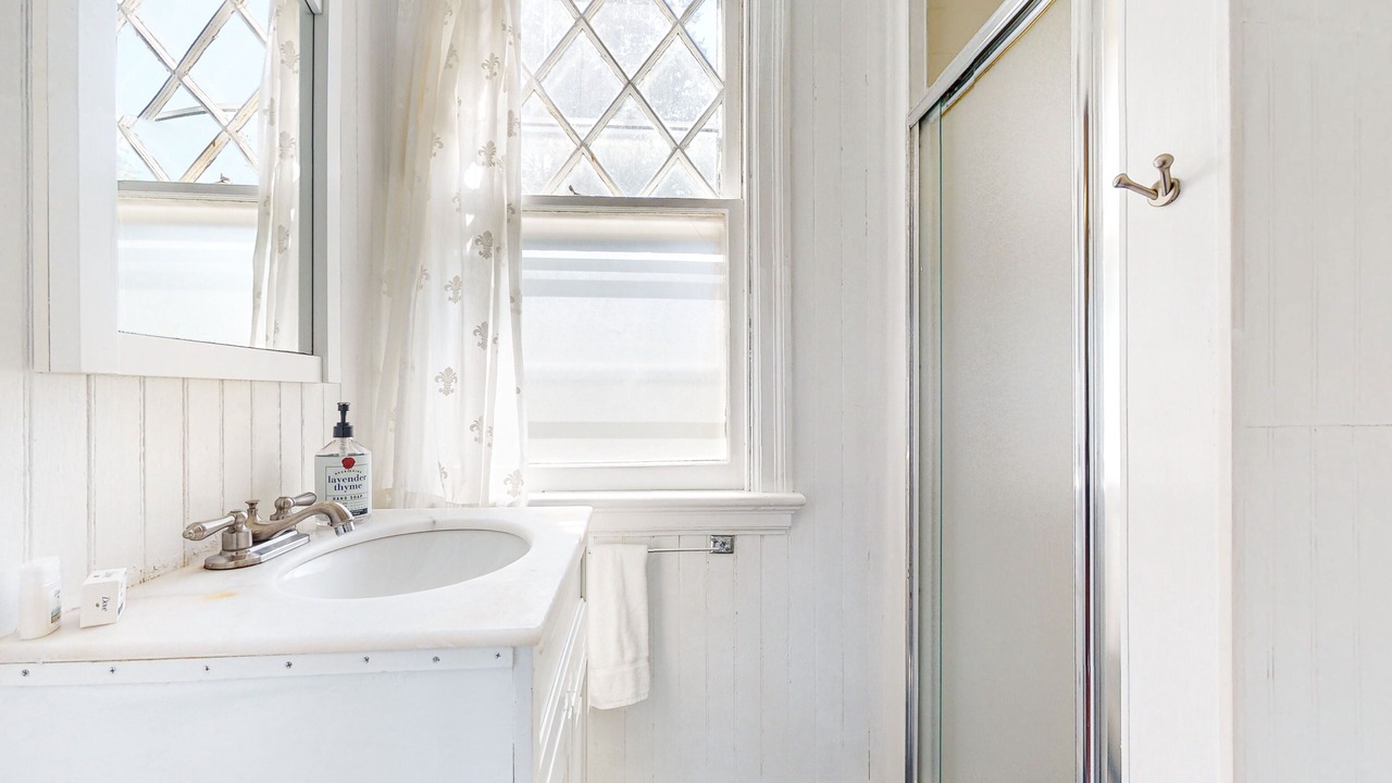Photo of Bathroom in Manchester-by-the-Sea