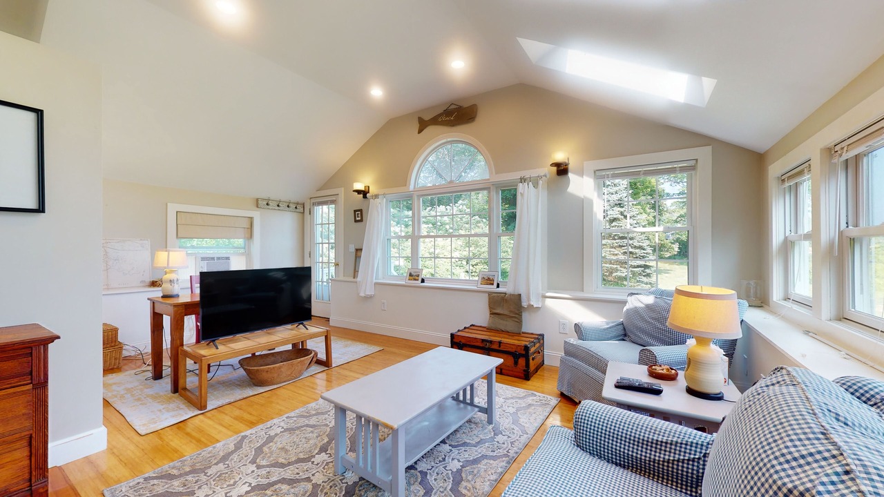 Photo of Livingroom in Manchester-by-the-Sea