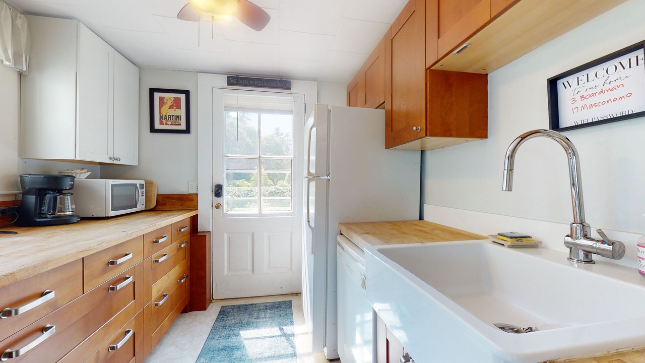 Photo of Kitchen in Manchester-by-the-Sea