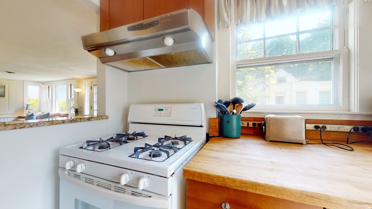 Photo of Kitchen in Manchester-by-the-Sea