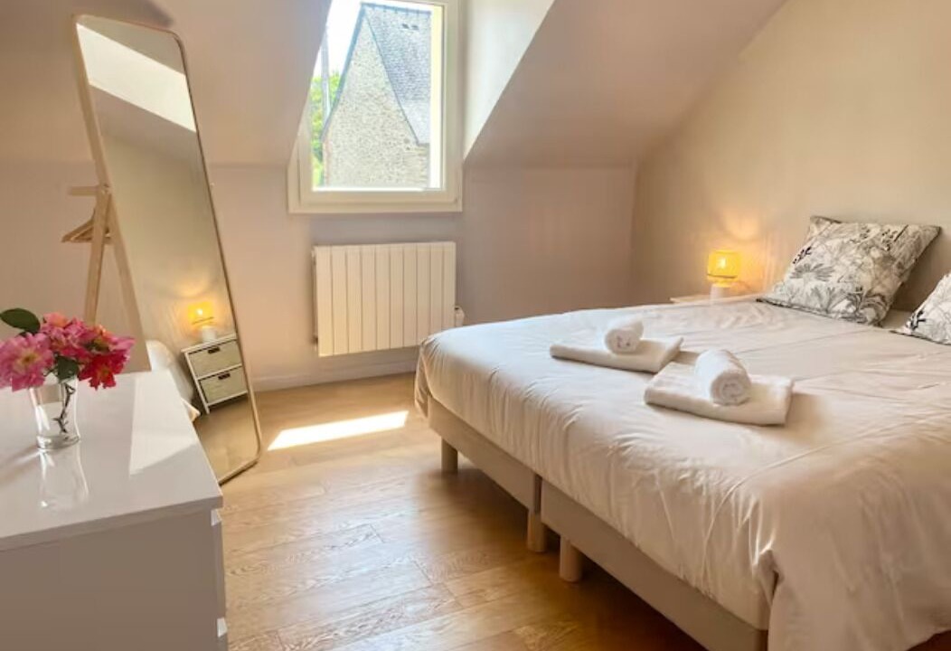 Photo of Bedroom in Saint-Carne