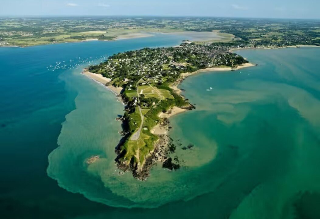 Photo of Outdoor in Saint-Carne
