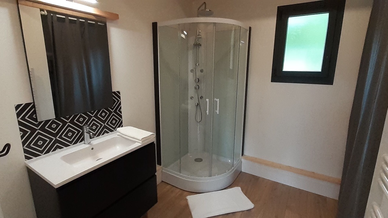 Photo of Bathroom in Gouezec