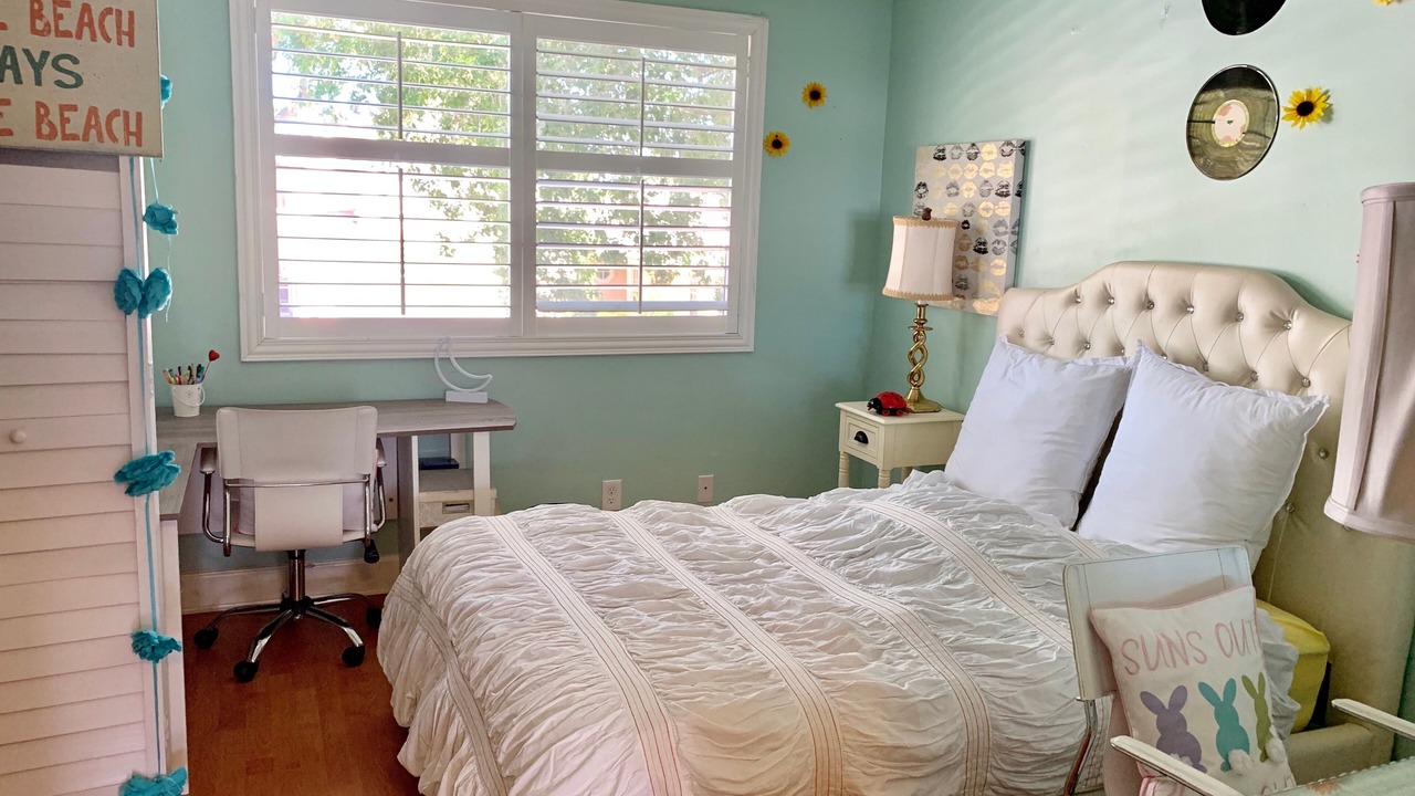 Photo of Bedroom in Davie