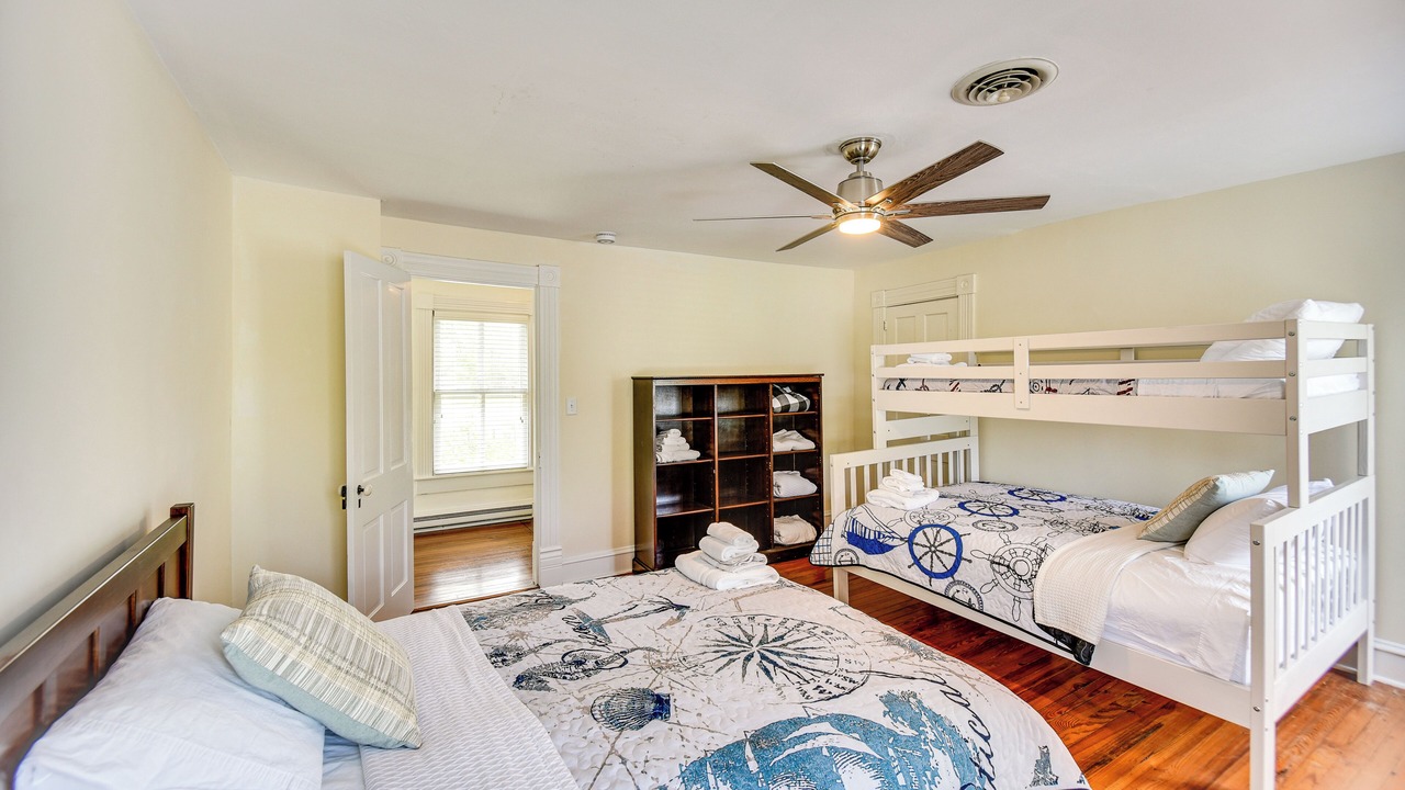 Photo of Bedroom in Mathews