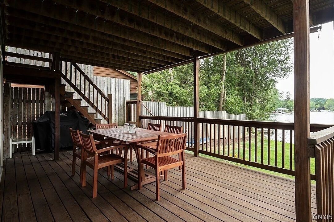 Photo of Outdoor in Town of Nelson