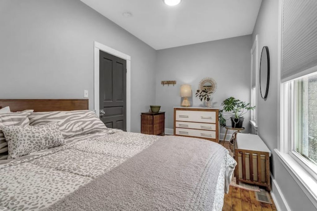 Photo of Bedroom in Black Rock