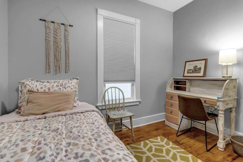 Photo of Bedroom in Black Rock