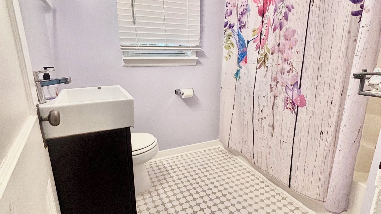 Photo of Bathroom in Wheeler