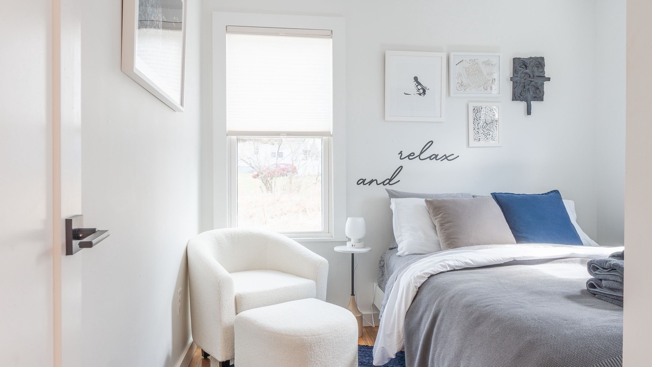 Photo of Bedroom in Hudson