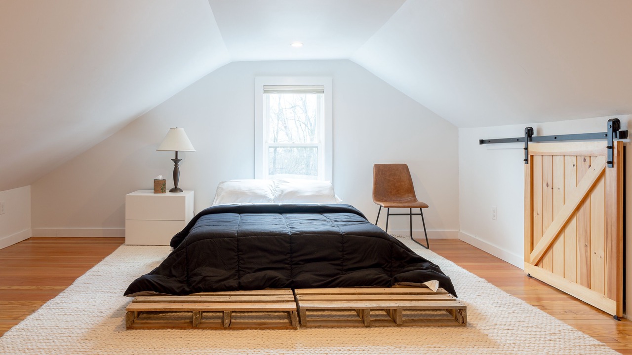 Photo of Bedroom in Hudson