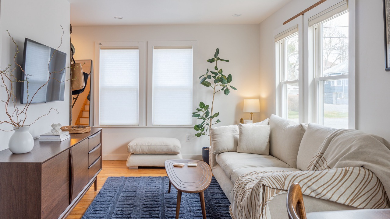 Photo of Livingroom in Hudson