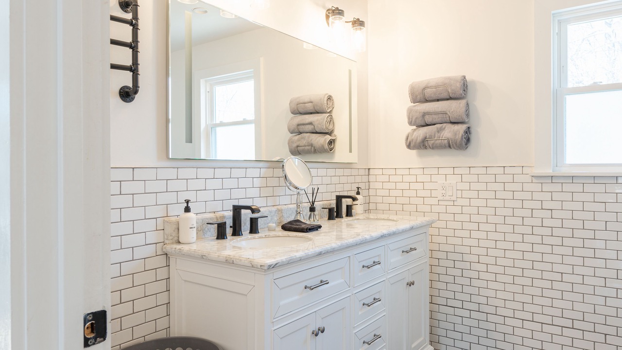 Photo of Bathroom in Hudson