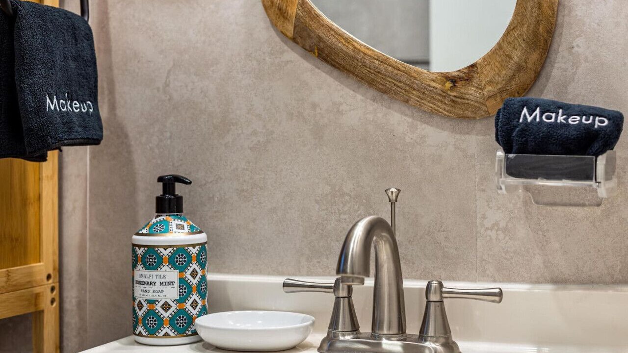 Photo of Bathroom in The Roads