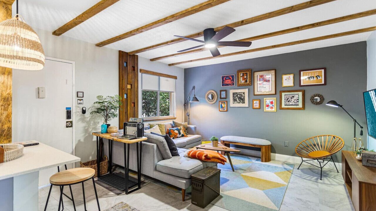 Photo of Livingroom in The Roads