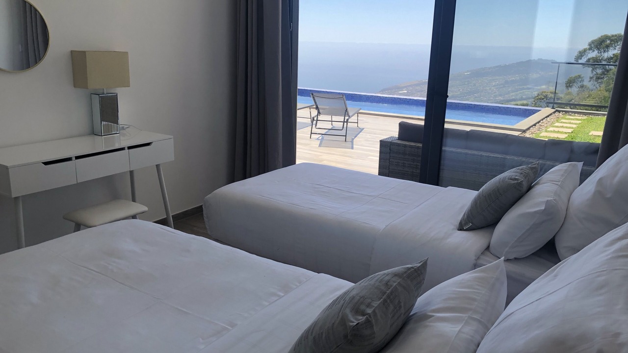 Photo of Bedroom in Calheta