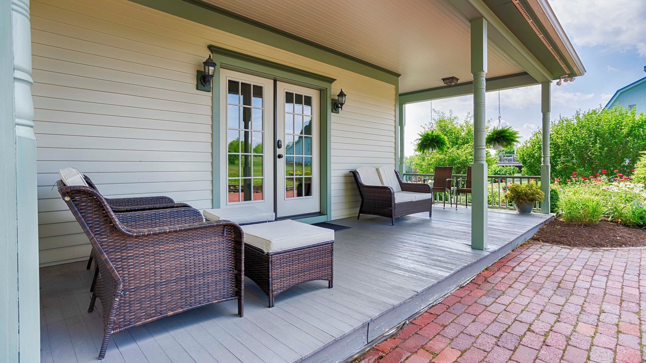 Photo of Patio Balcony in Town of Benton