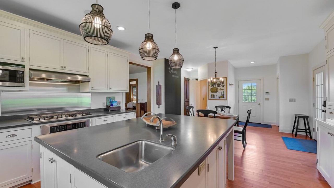 Photo of Kitchen in Town of Benton