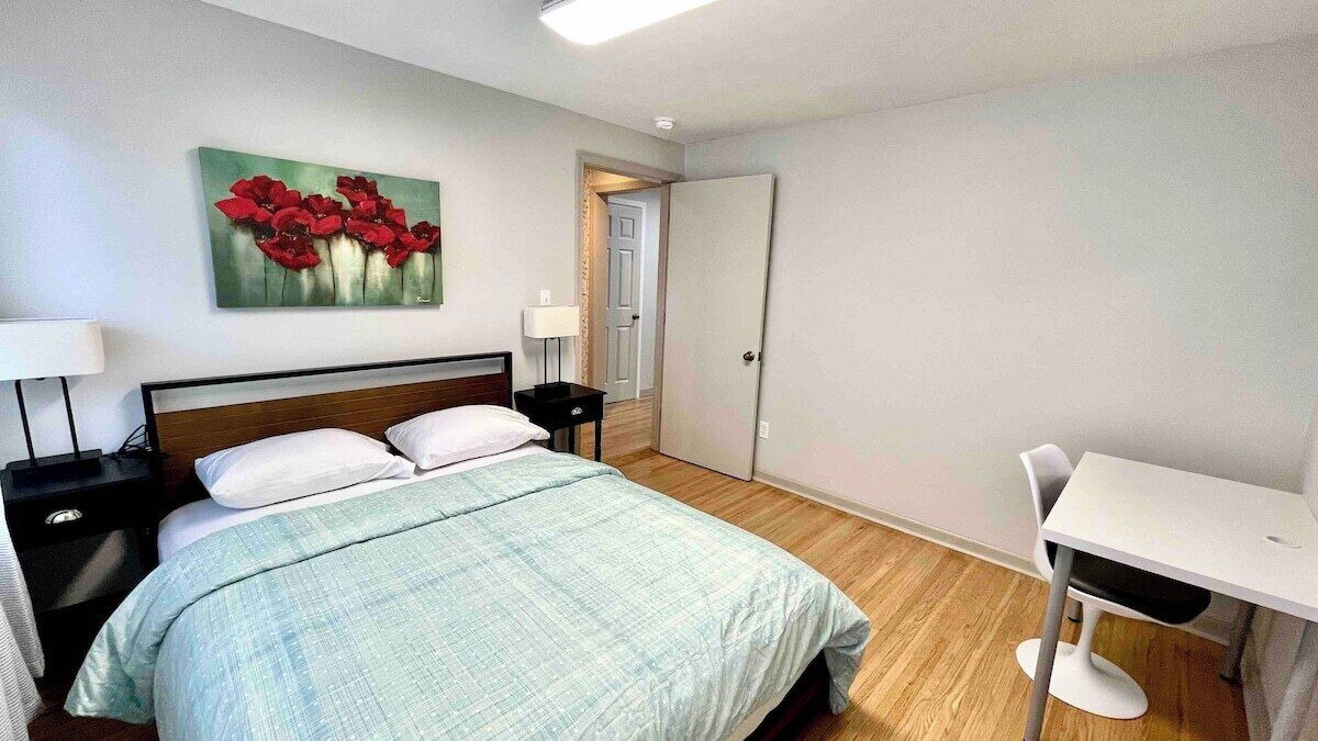 Photo of Bedroom in Eggertsville