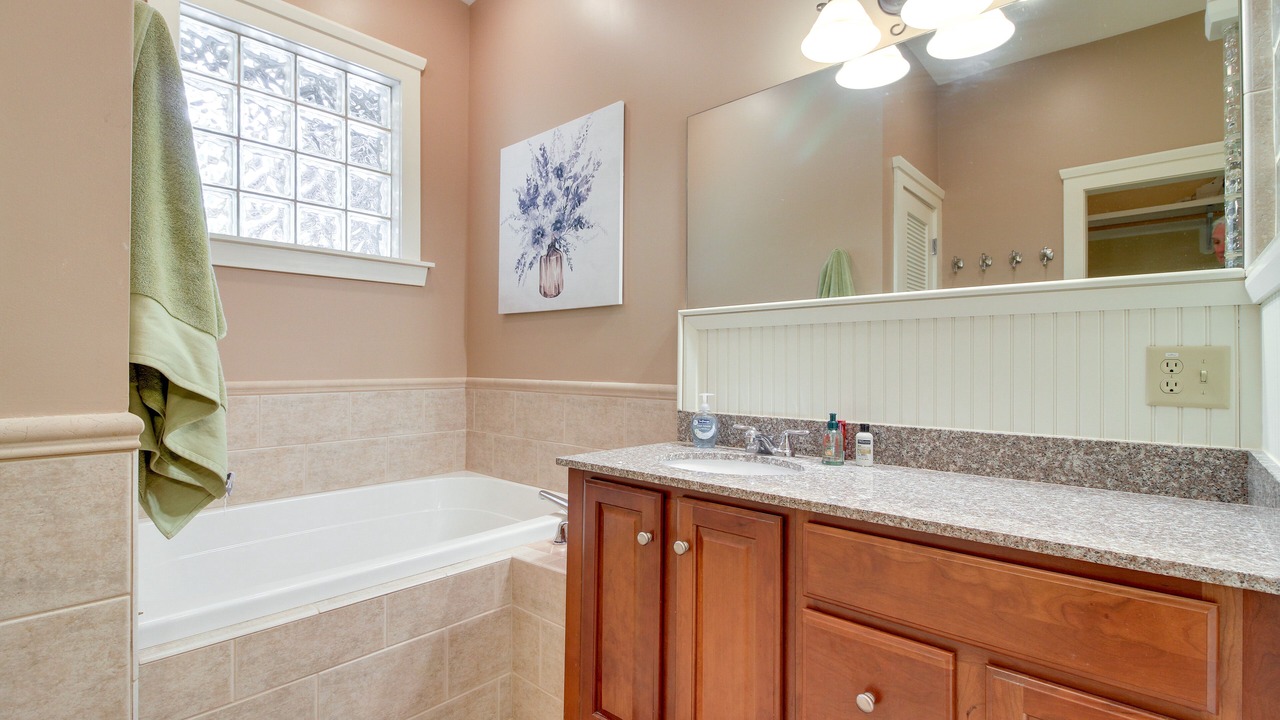 Photo of Bathroom in Proctorsville