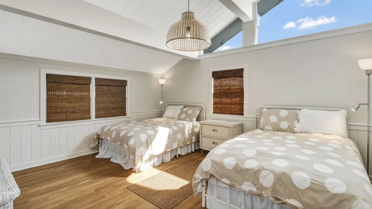 Photo of Bedroom in Quogue