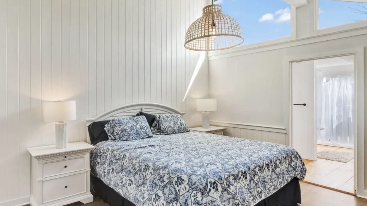 Photo of Bedroom in Quogue