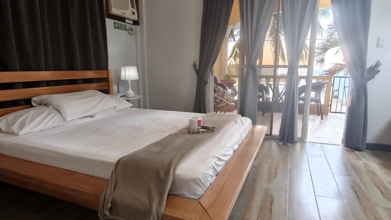 Photo of Bedroom in Puerto Galera