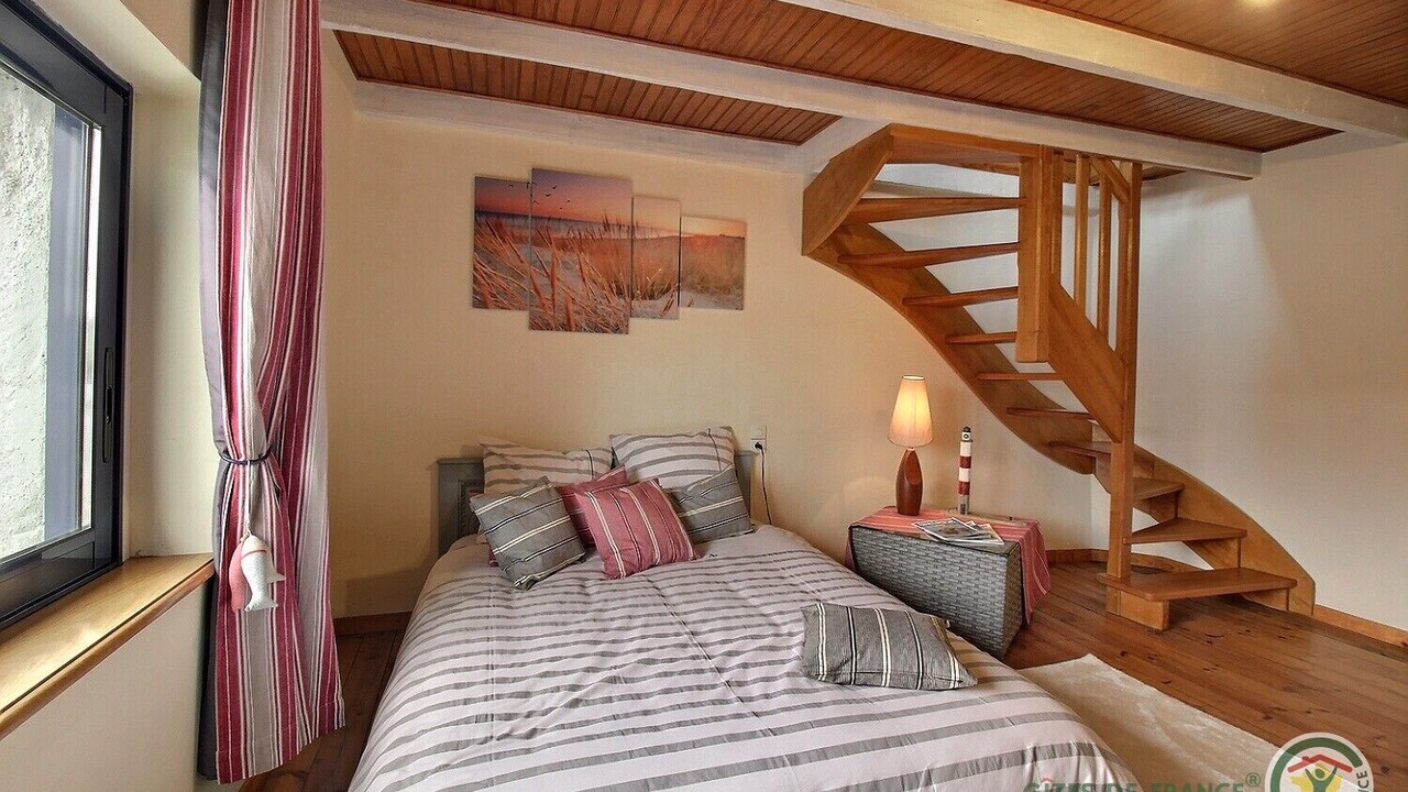 Photo of Bedroom in Plouguiel