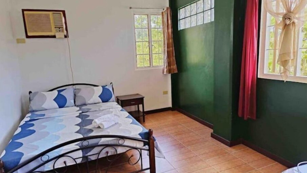 Photo of Bedroom in Alangalang