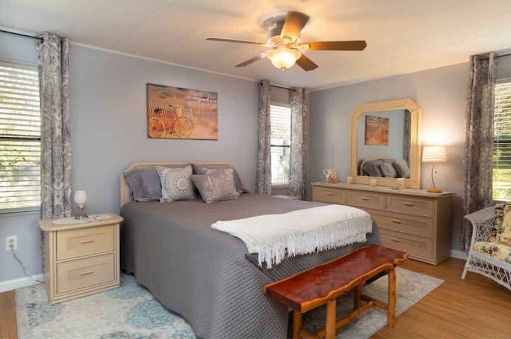 Photo of Bedroom in Bushnell
