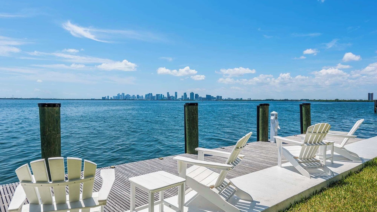 Photo of Patio Balcony in North Bay Village