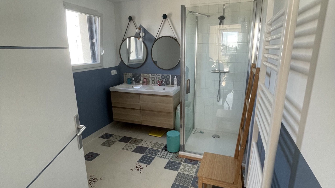 Photo of Bathroom in Lampaul-Plouarzel