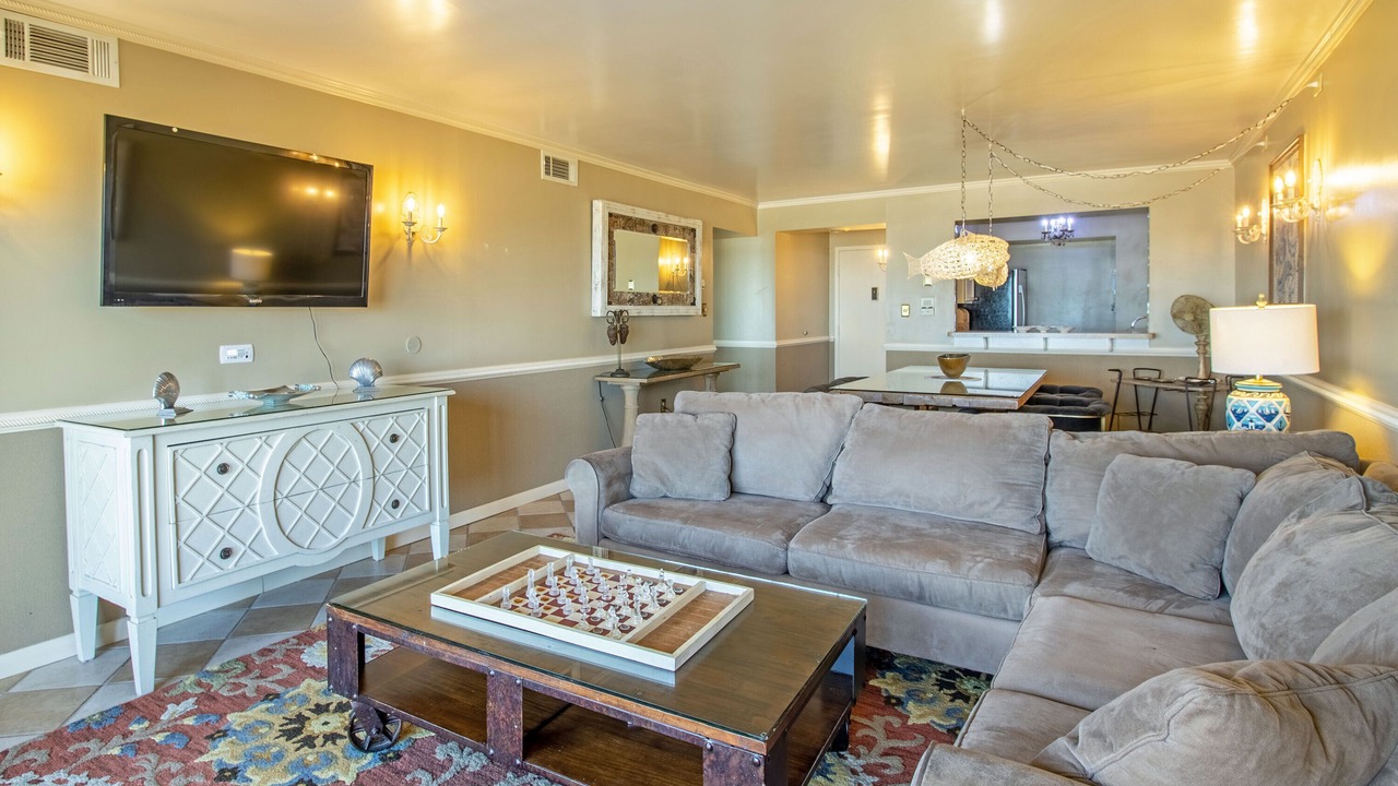 Photo of Livingroom in Northeast Virginia Beach