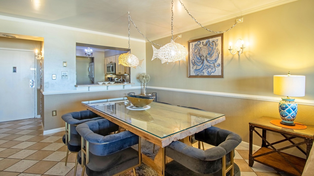 Photo of Livingroom in Northeast Virginia Beach